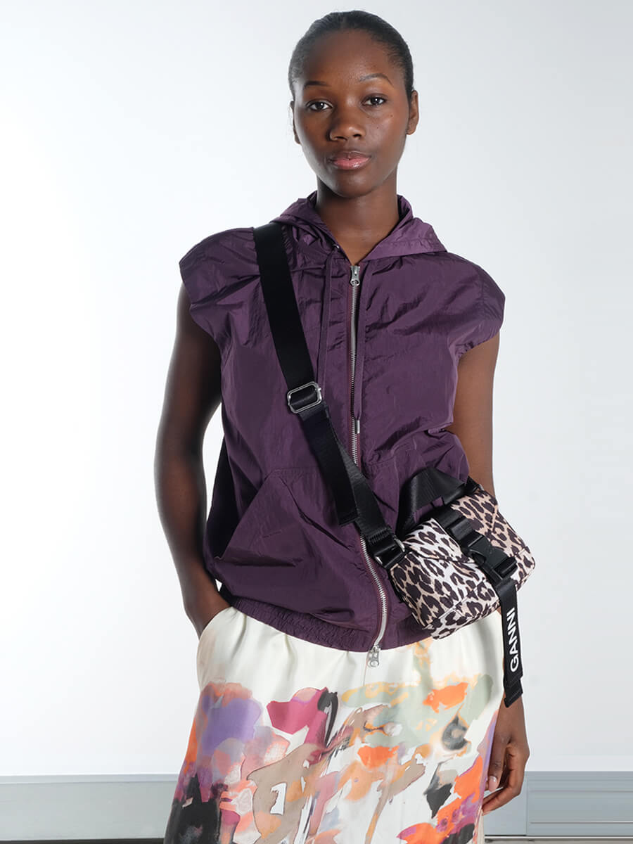 Baum und Pferdgarten - Becky Waistcoat Munthe - Aruma Skirt - Sand 