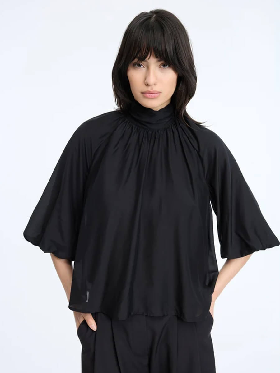 MUNTHE
Calyppa Top - Black