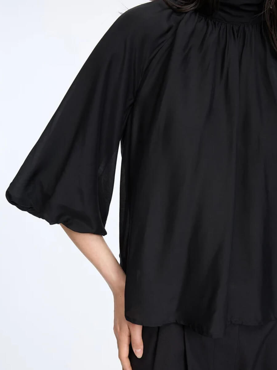 MUNTHE
Calyppa Top - Black
