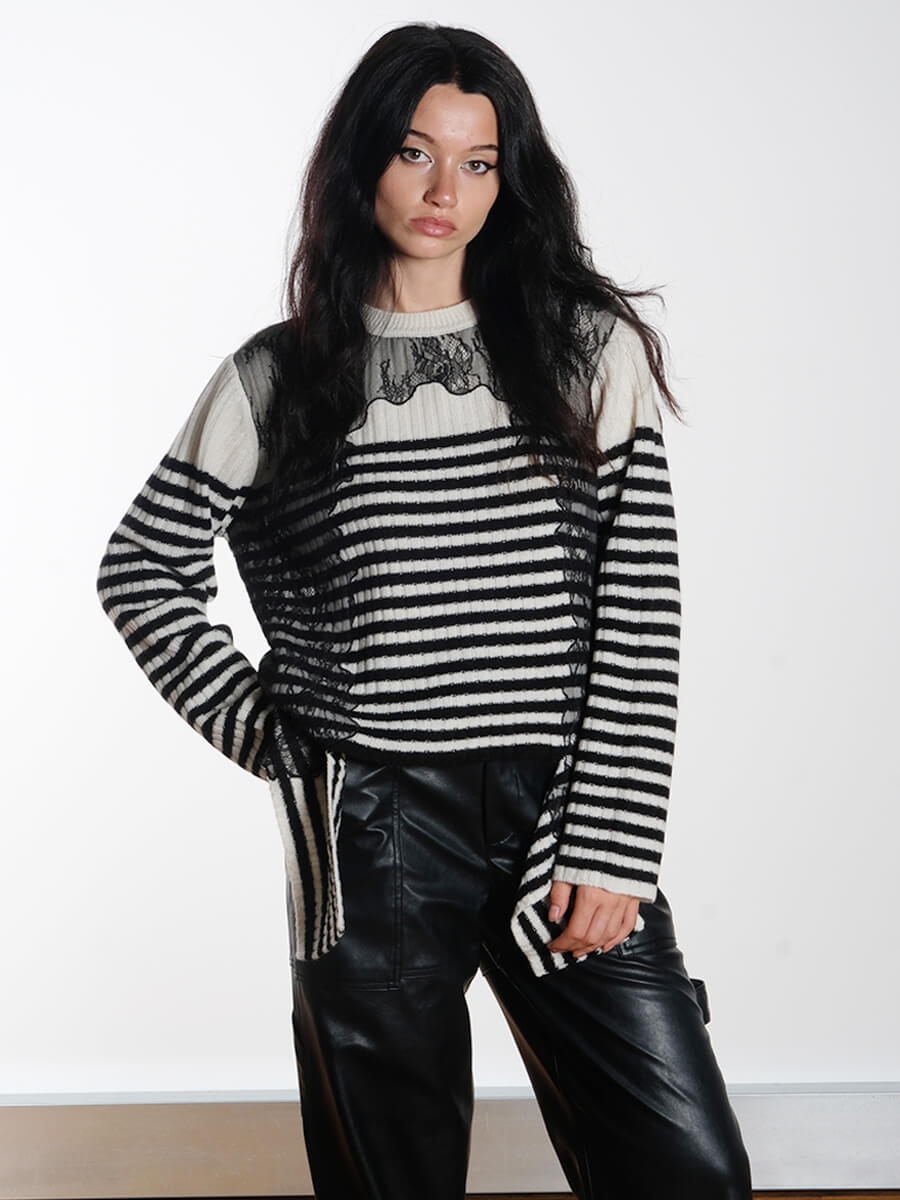 ESSENTIEL ANTWERP - Insane Sweater- Itao Pants - Black
GANNI - Leopard Printed Denim Lace-Up Ballerinas