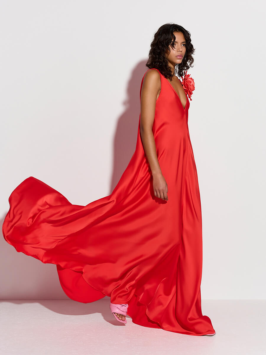 Essentiel Antwerp Fulu Dress maxi length red colour v-neckline