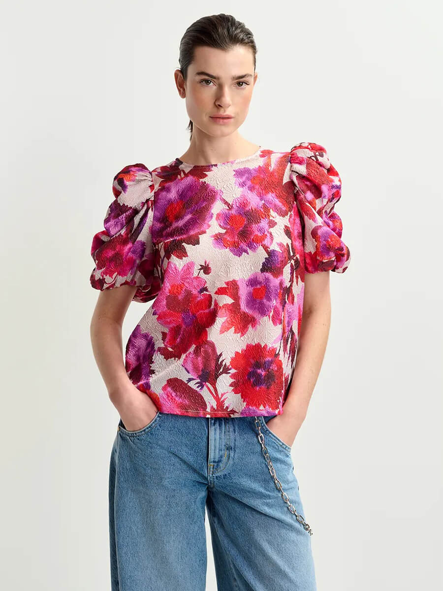 Essentiel-Antwerp-Henrietta-Floral-Jacquard-Blouse