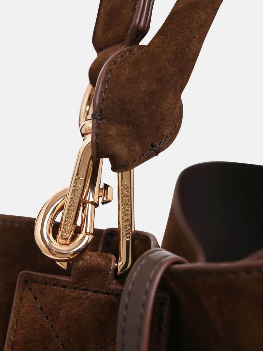 Essentiel Antwerp - Kroon Bag - Cigar Lounge