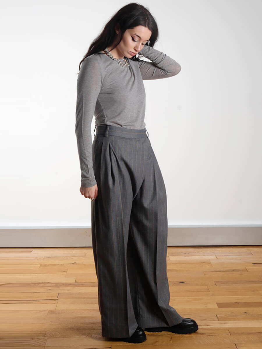 Zofia Sli Long Sleeved Top - Grey Melange  - GANNI
Grey Stripe Cross-Over Trousers