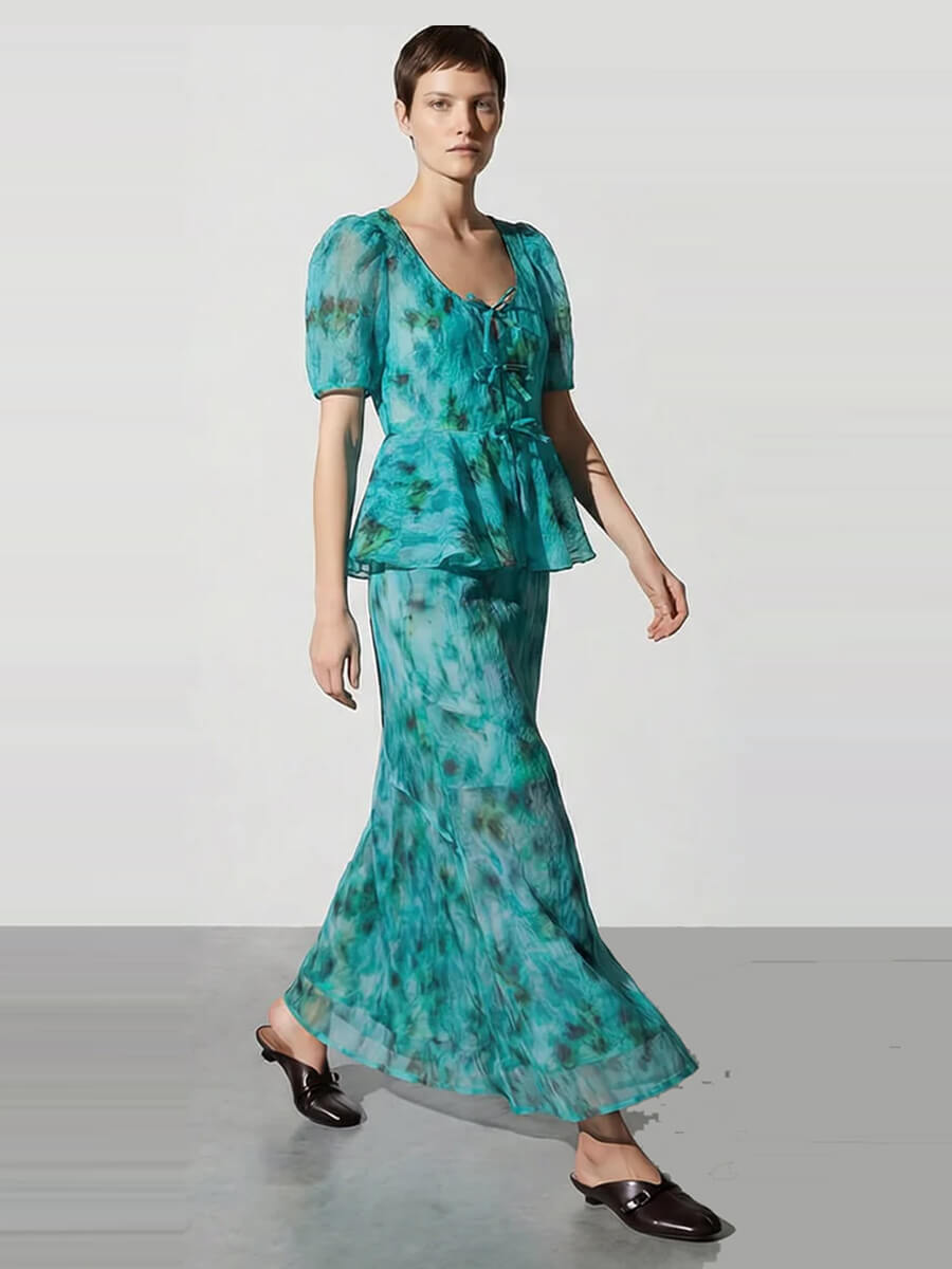 GANNI
Shibori Organza Fluid Skirt - Baltic