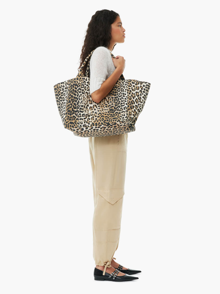 Ganni-Leopard-Oversized-Canvas-Tote-Bag