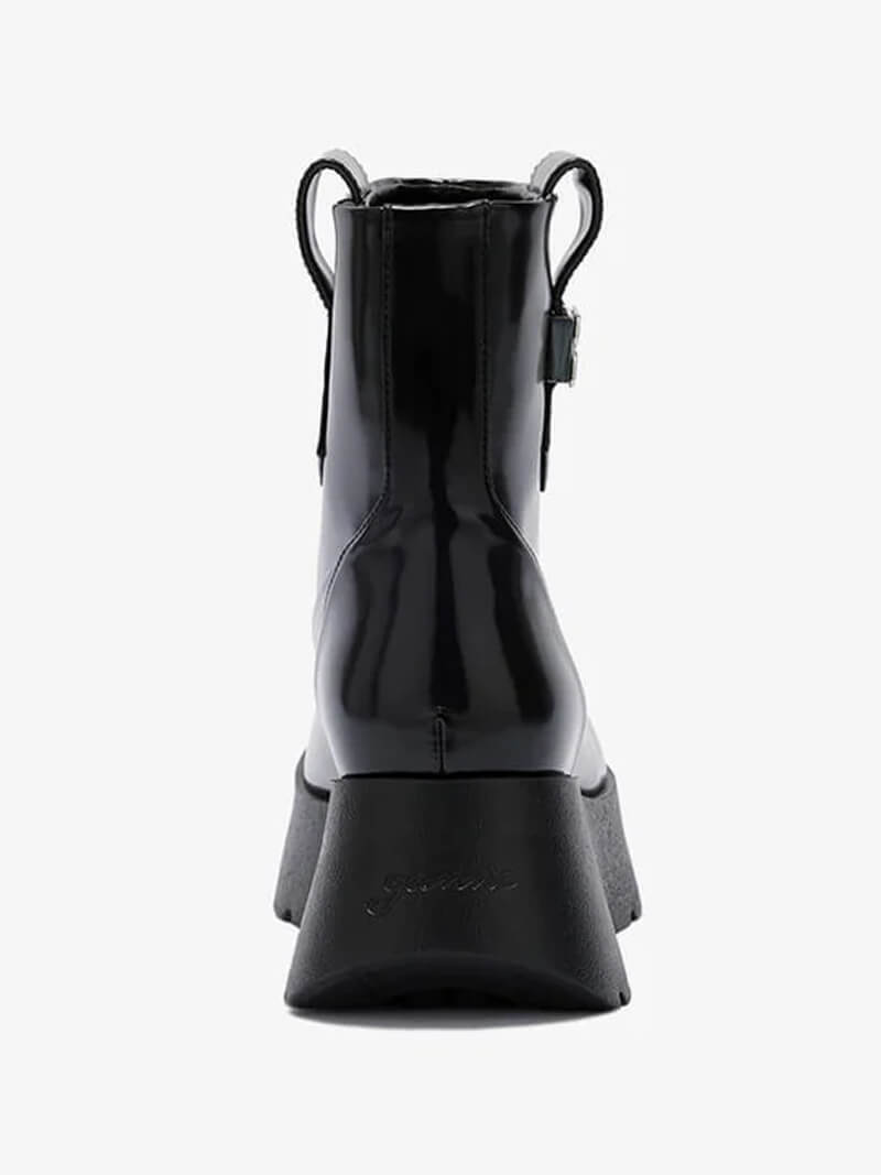 GANNI
Kat Low Boot Box Oleatex