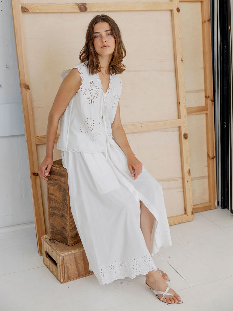 PROJECT AJ117
Hella Skirt