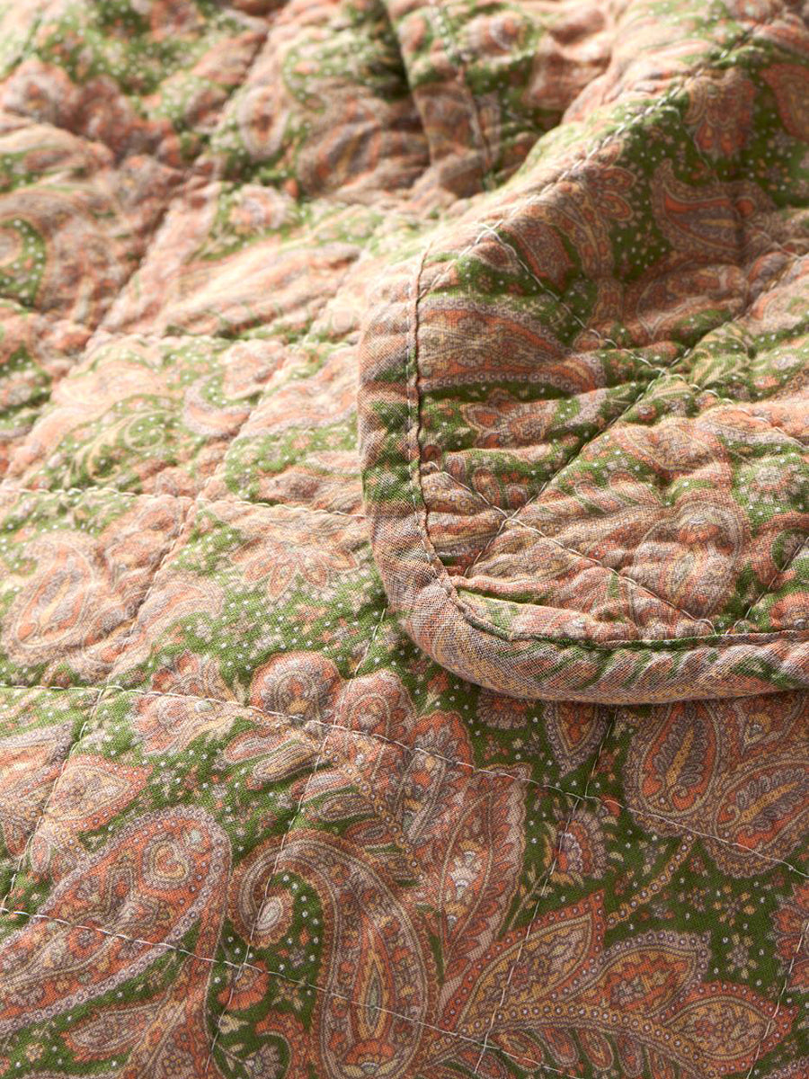 Vintage Quilt 130 x 180 - Green and Light Pink Paisley Pattern