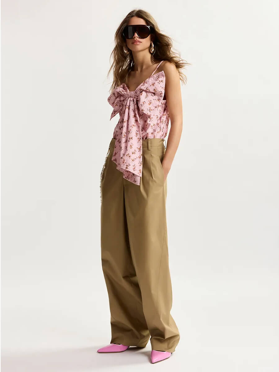 Essentiel Antwerp
Jesuis Barrel Leg Pants - Cafe Frappe