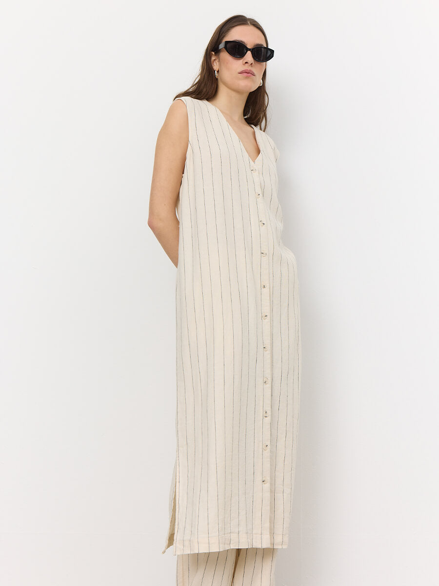 Levete-Room-Guddi-4-Linen-Dress