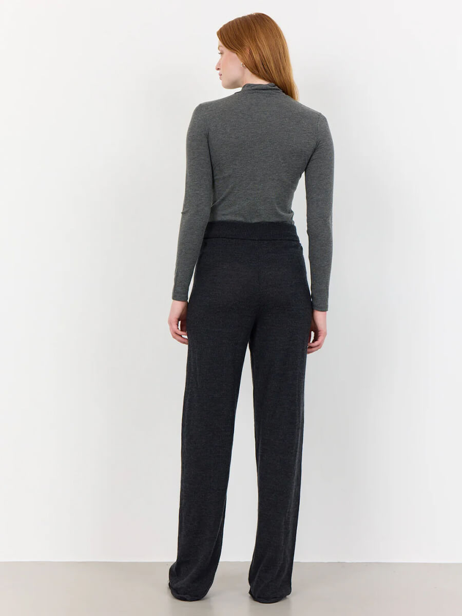 Levete-Room-LR-Ismaila-4-Pants-Dark-Grey