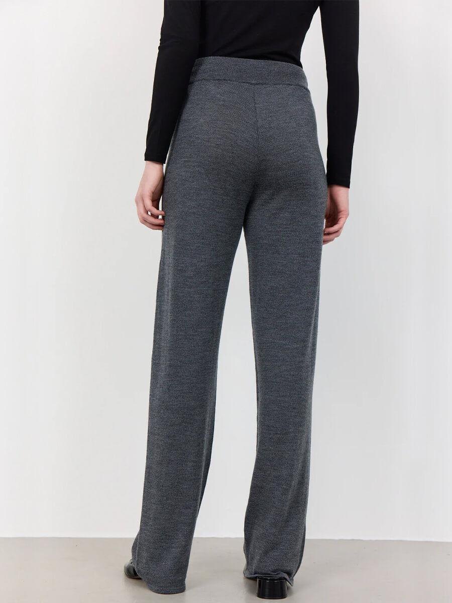 Levete-Room-LR-Ismaila-4-Pants-Grey