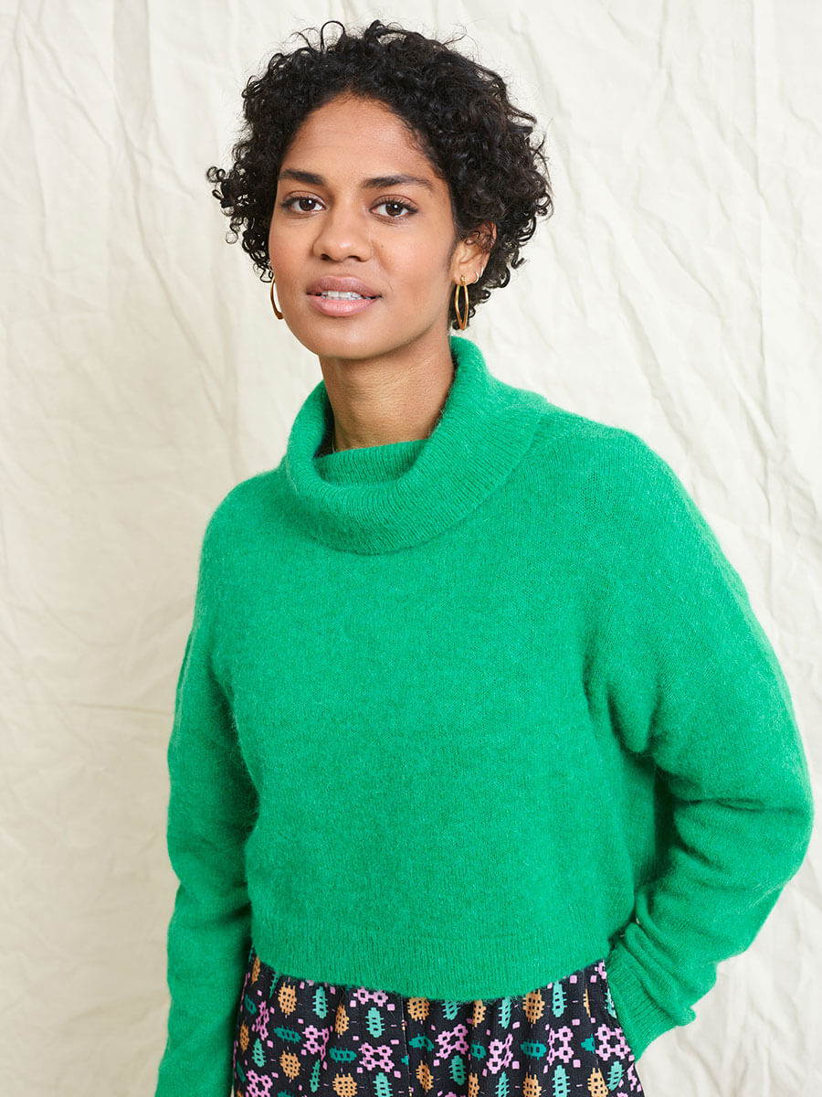 Lowie-Cropped-Roll-Neck-Green