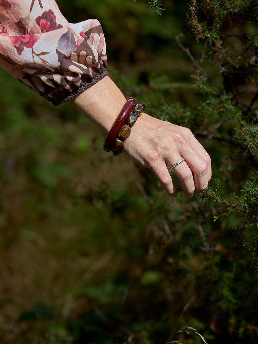 Black Colour Lyon Bracelet-brown