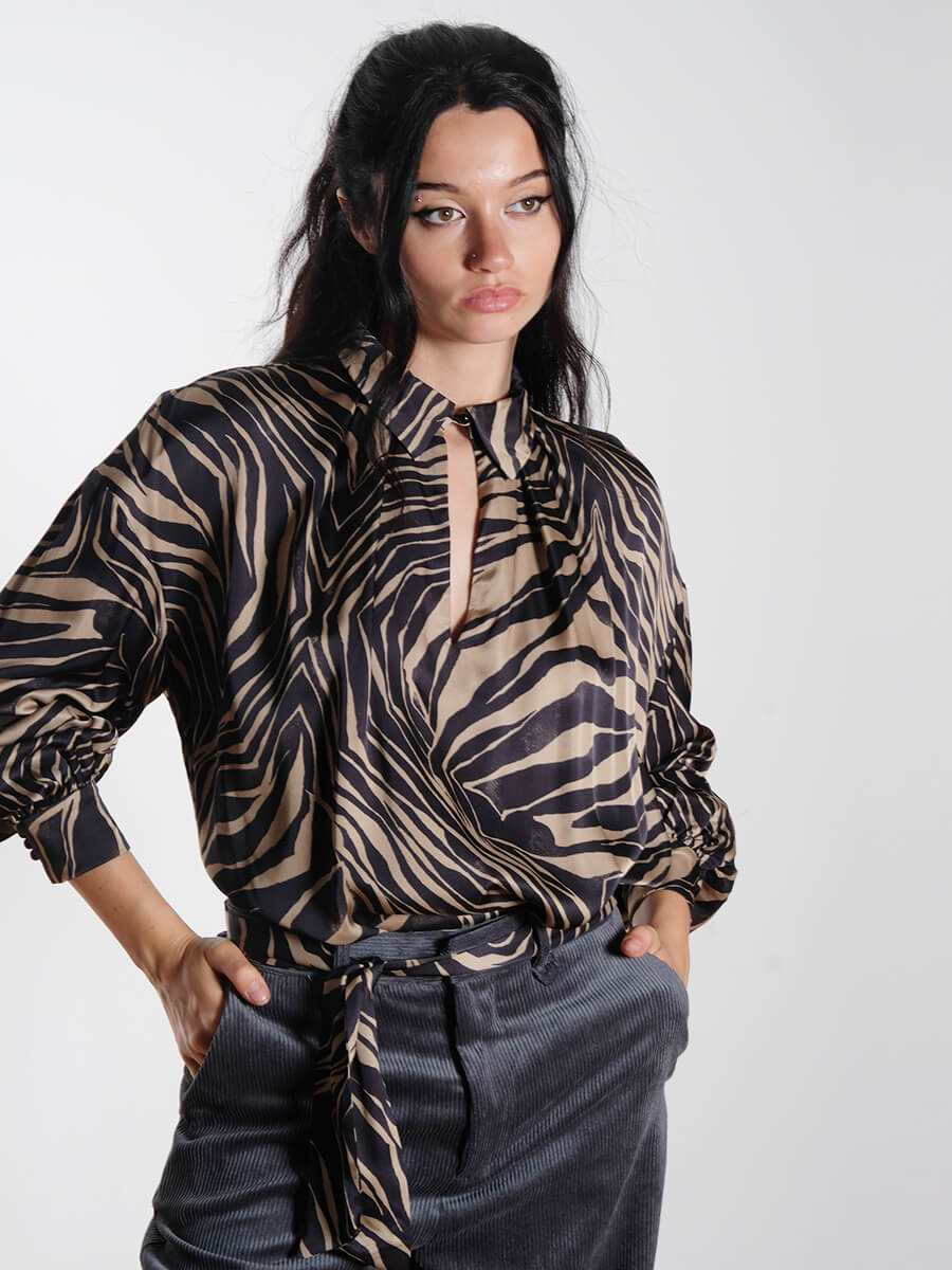 MUNTHE - Lovella Top- Lelouis Pants
BUKELA - Elsa Boots - Croc