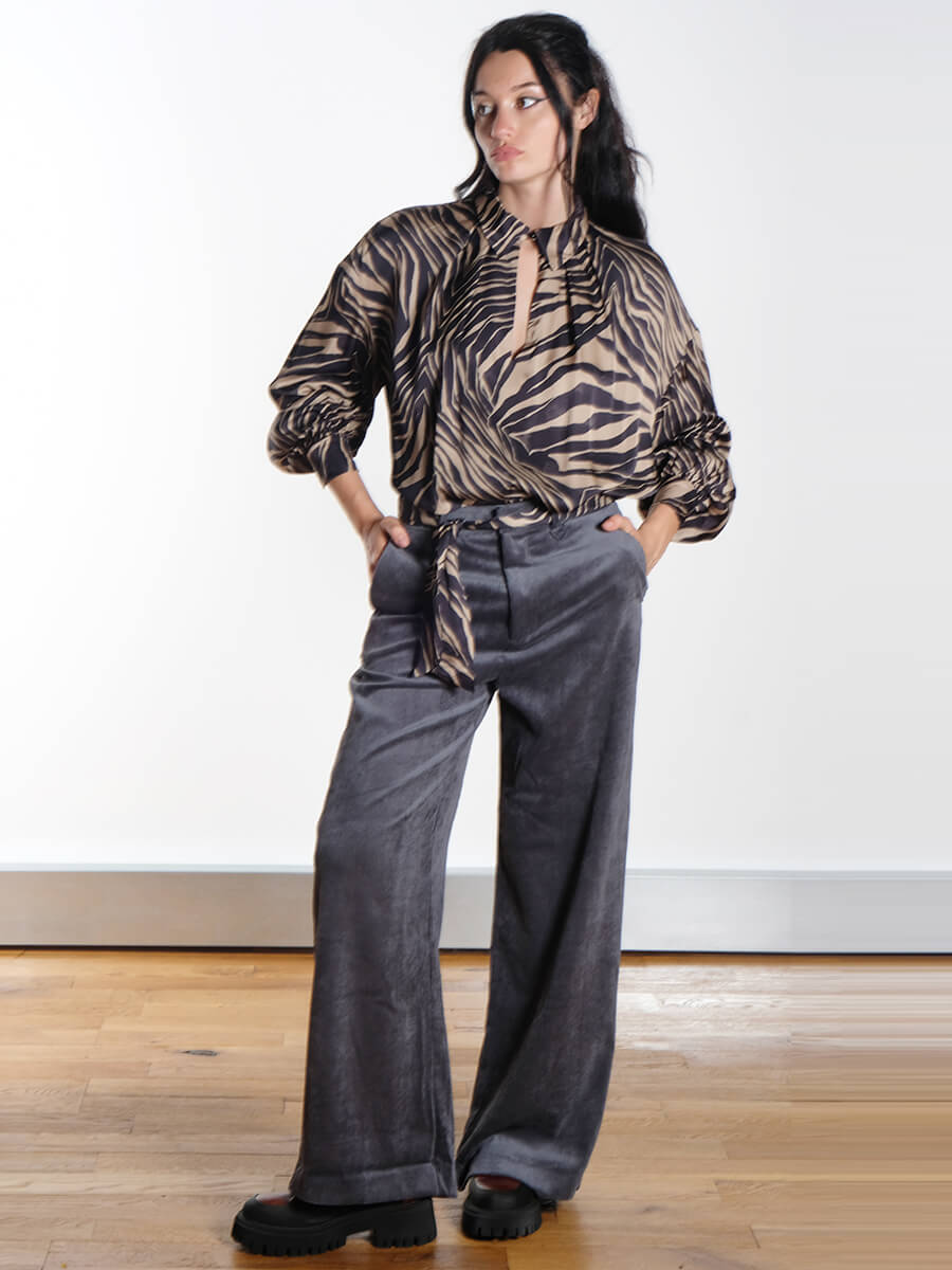 MUNTHE - Lovella Top- Lelouis Pants
BUKELA - Elsa Boots - Croc