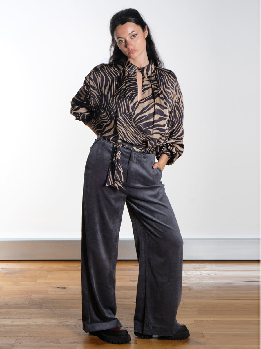 MUNTHE - Lovella Top- Lelouis Pants
BUKELA - Elsa Boots - Croc
