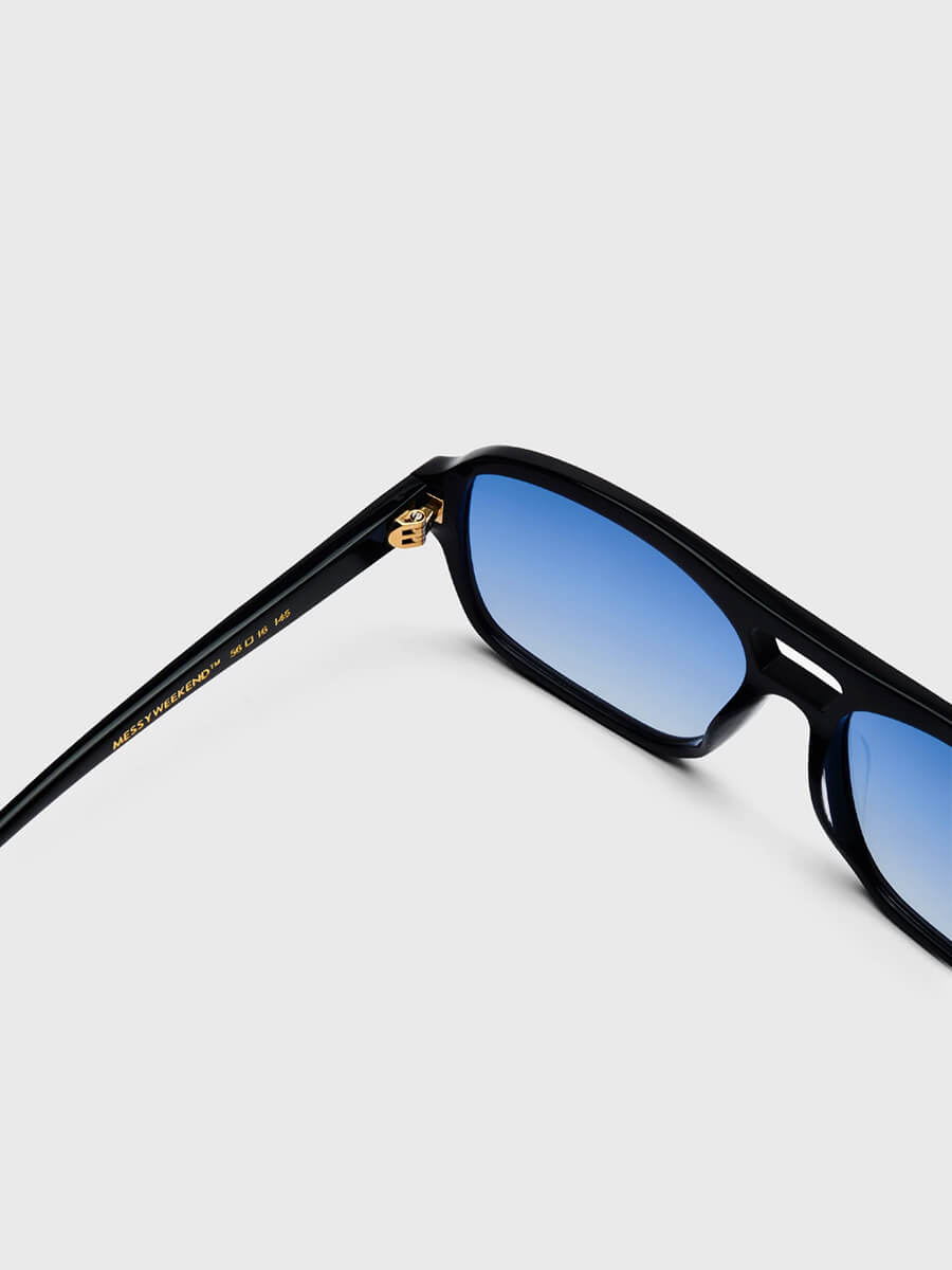 Messy-Weekend-Burt-Sunglasses-Black-Gradient-Blue