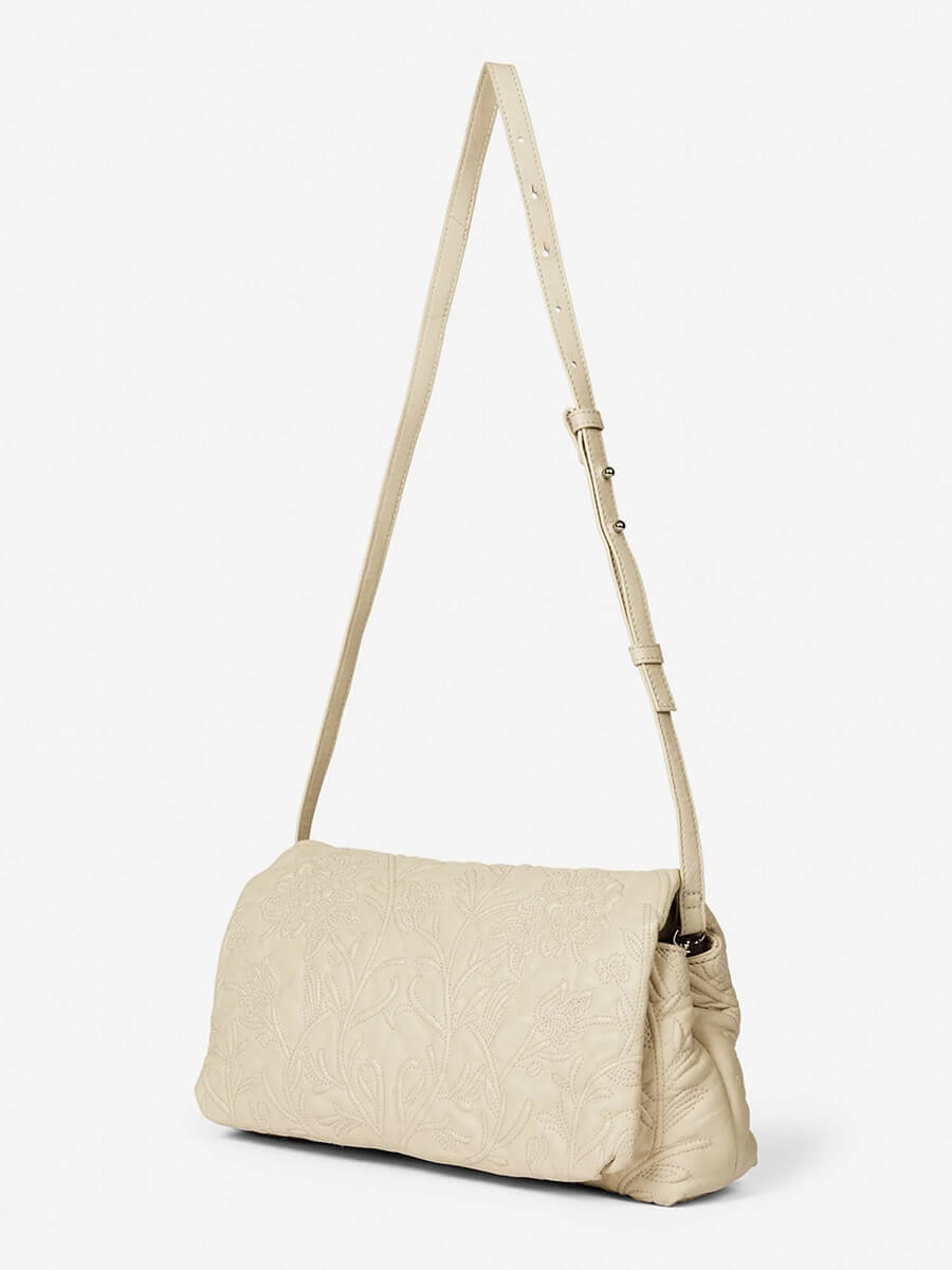 Munthe-Foluke-Bag-Cream