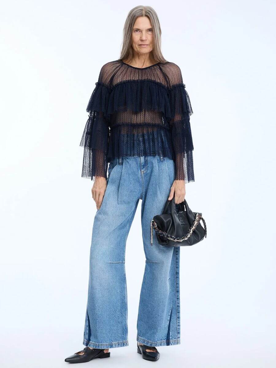 Munthe - Naria Top - Navy styled with light blue wide leg jeans, black pointed toe flat sandals and black slouchy leather handbag