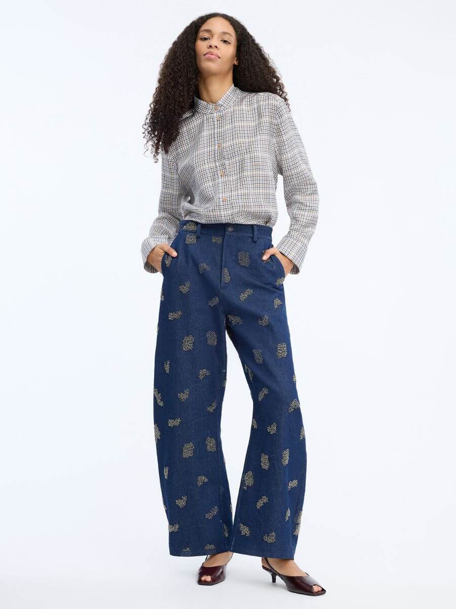 Munthe Veiling Shirt styled tucked into barrel leg jeans with peep toe patent heels and without the removeable bow