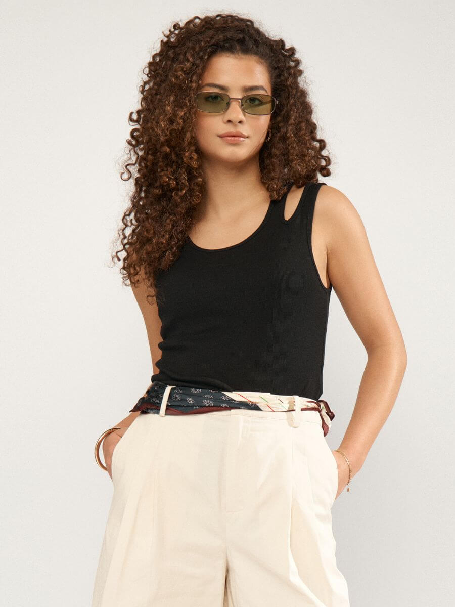 NUMPH:
Daphny Top - Caviar