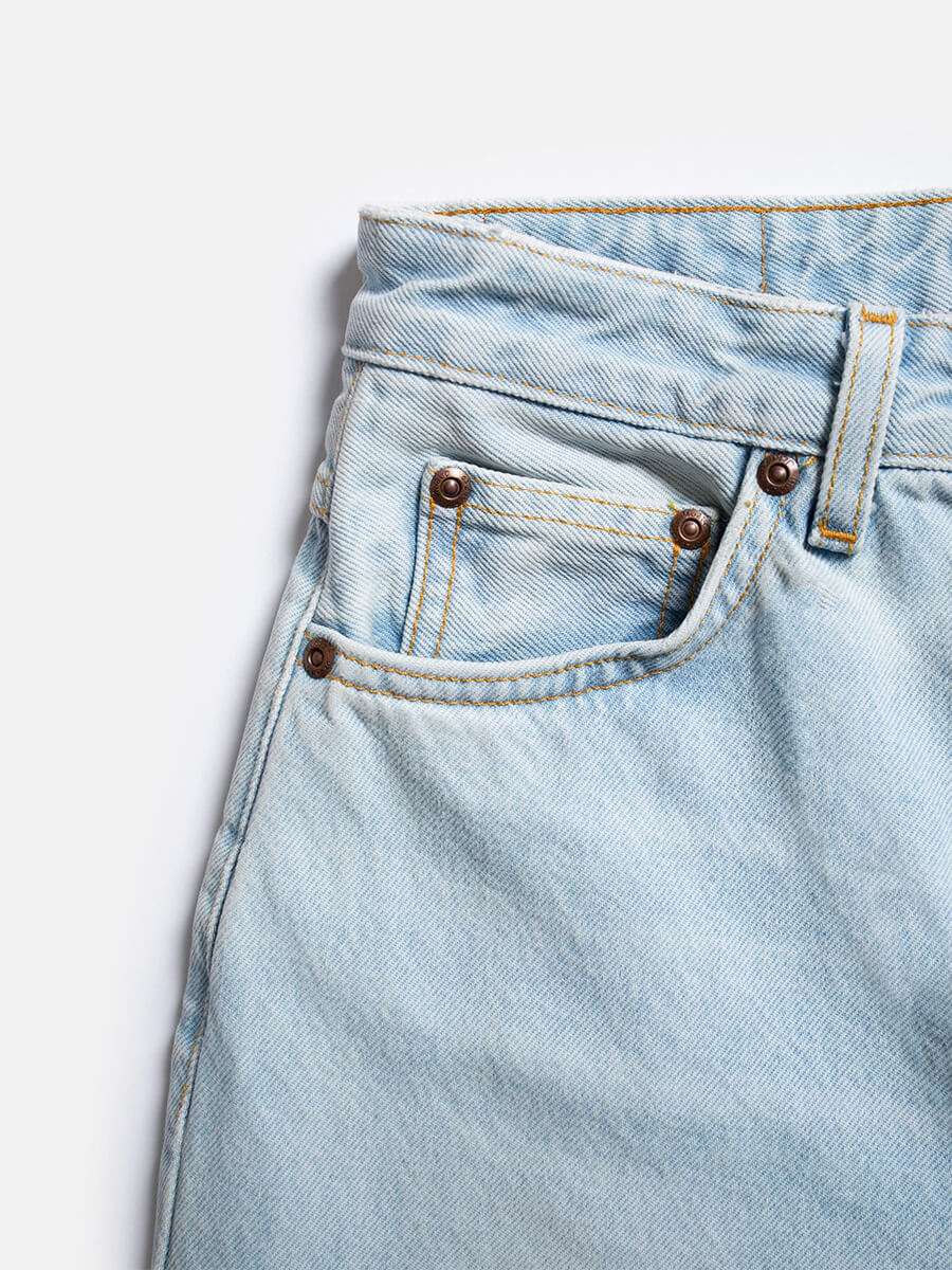 Breezy Britt - Sunday Moon