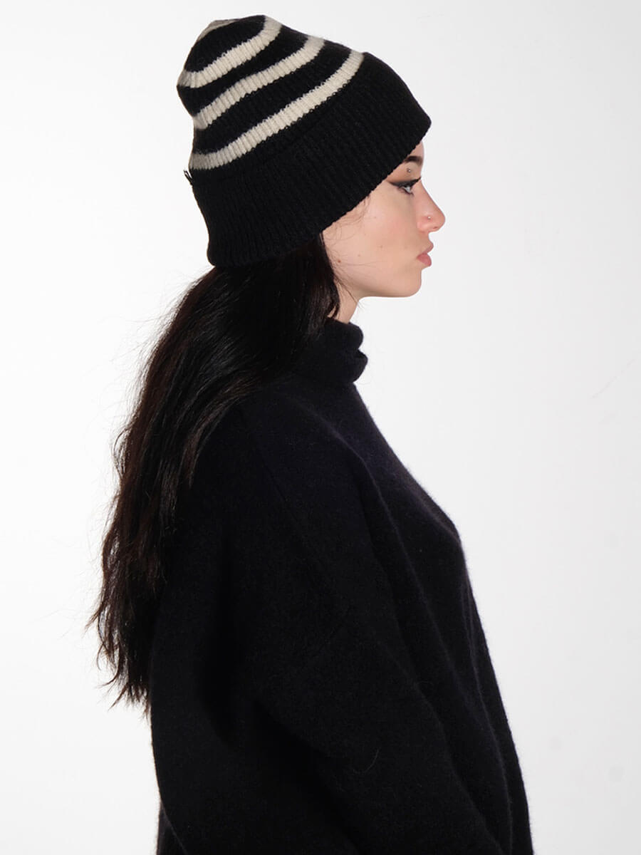 NUMPH - Nudaria Knitted Hat - Caviar