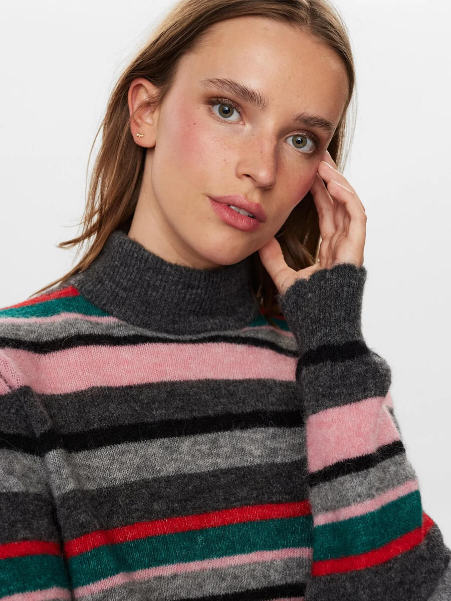 Numph-Nuriette-Stripe-Highneck-Pullover