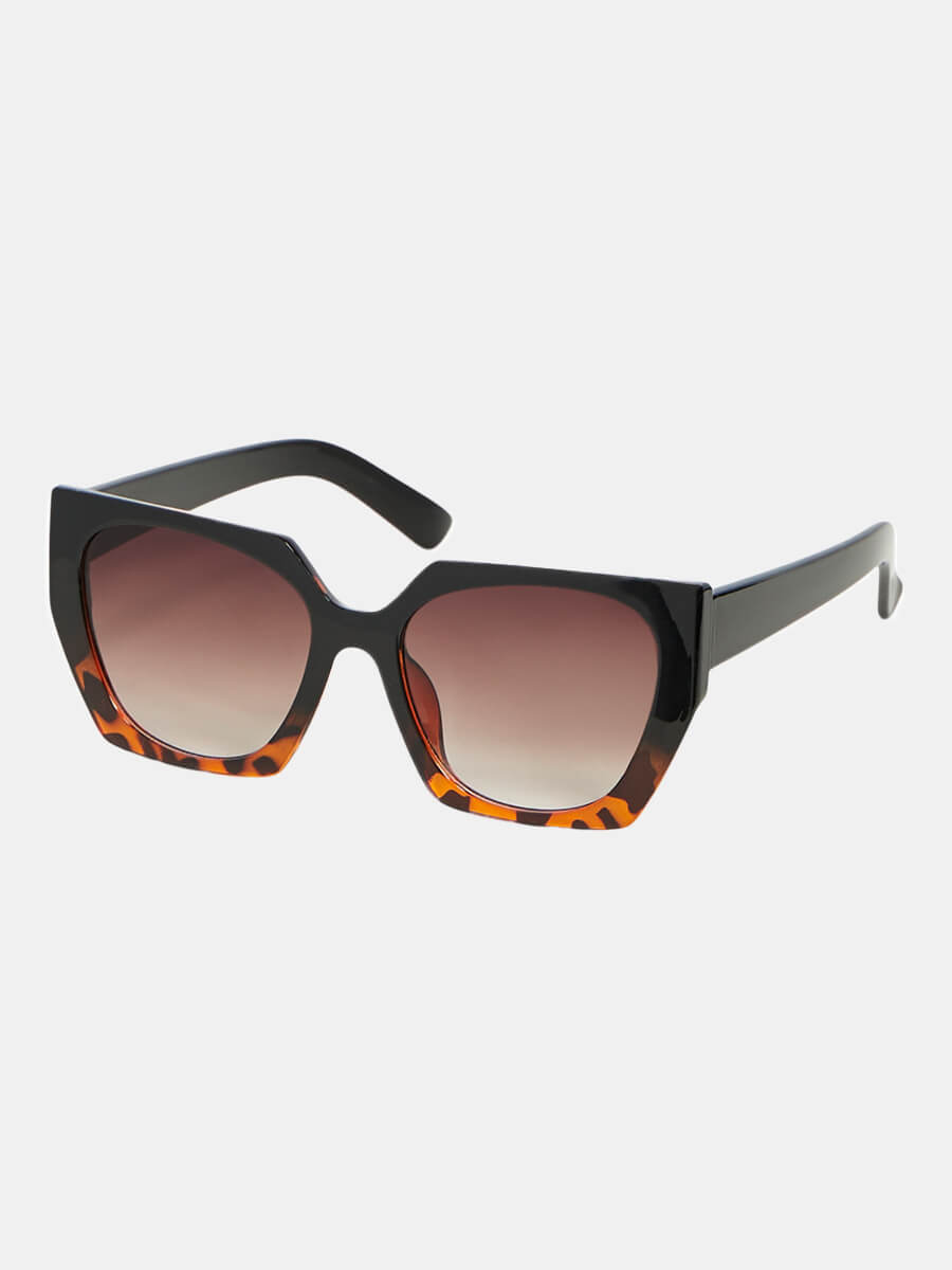 Object-Suey-Sunglasses-Black