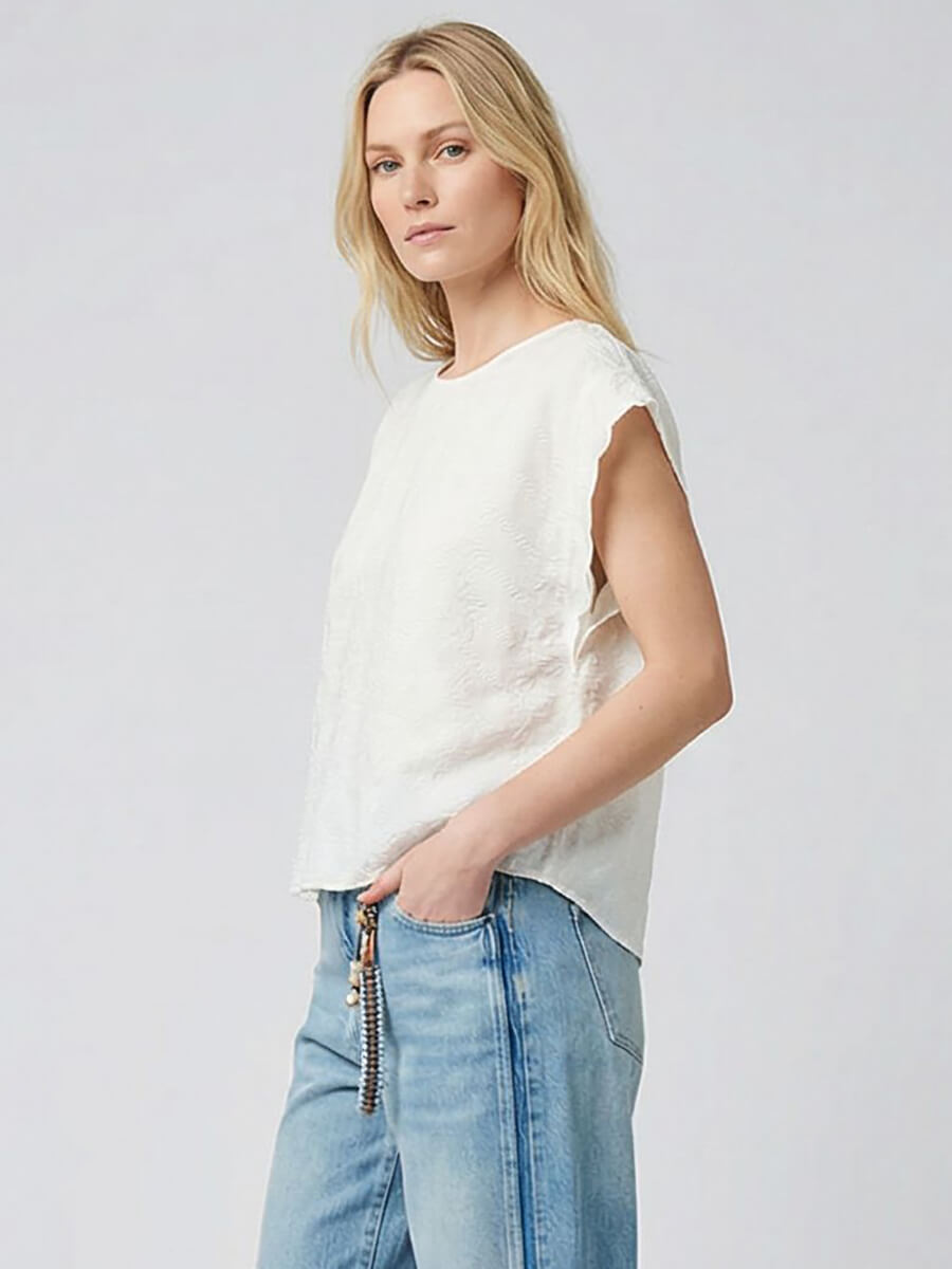 PROJECT AJ117
Hebe Blouse - Chalk