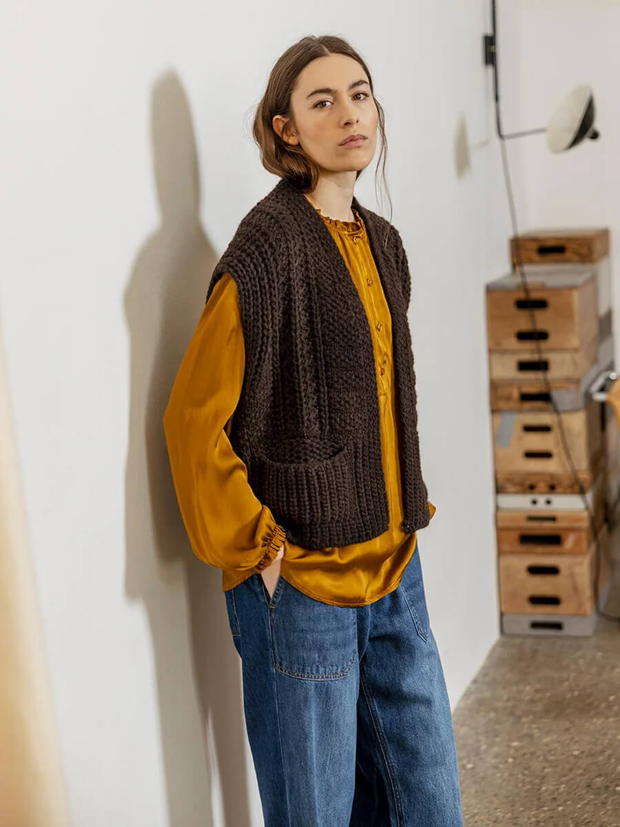 Project AJ117 - Susie Knit - Coffee