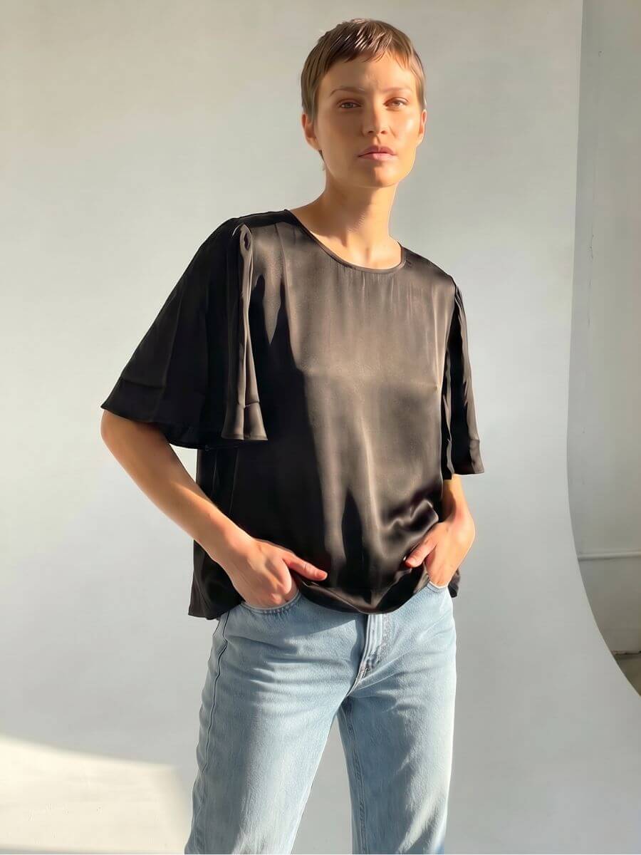 Project AJ
Rose Top - Black