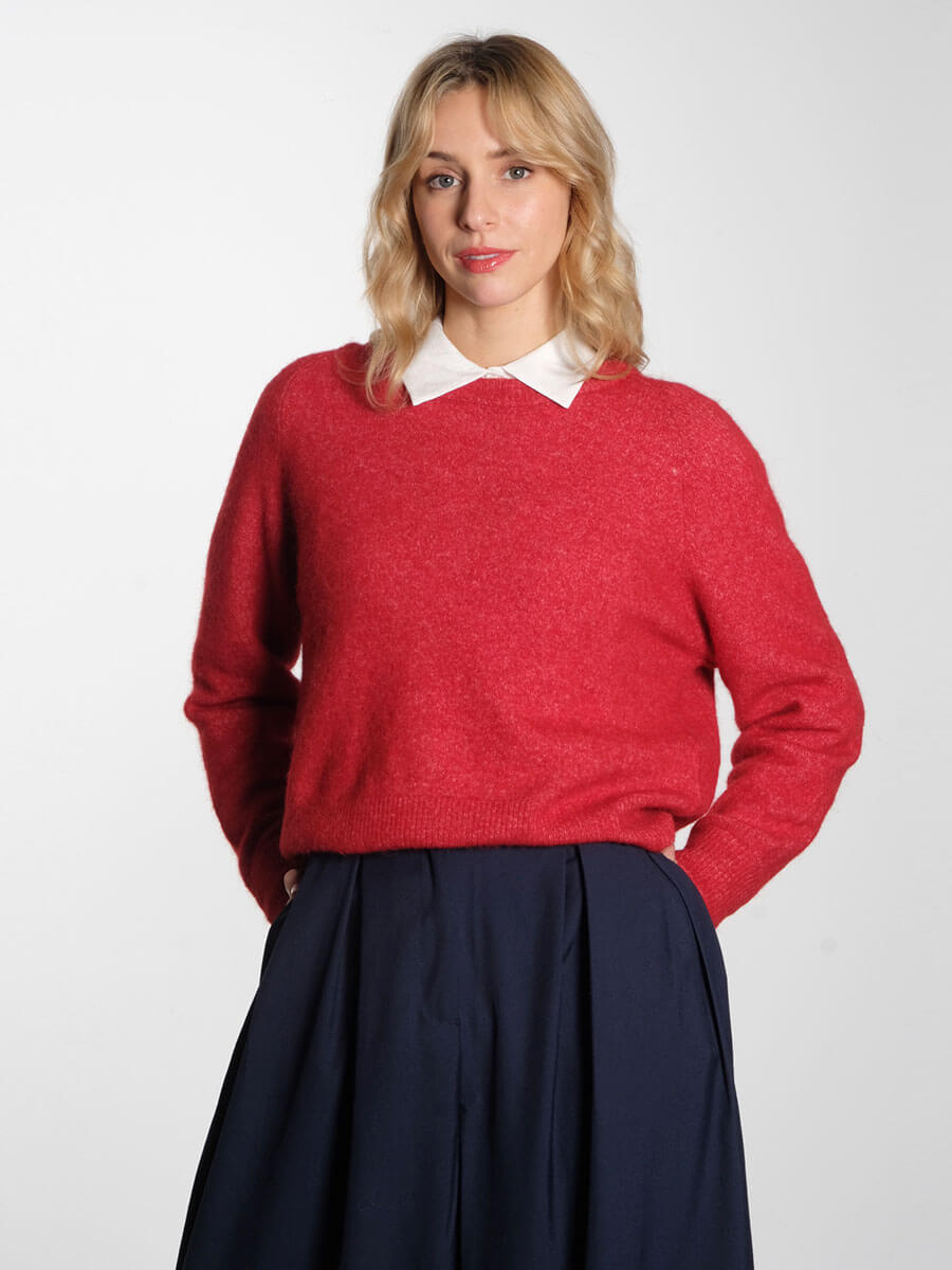 SAMSOE SAMSOE
Nor O-N Short Jumper - Scarlet Sage