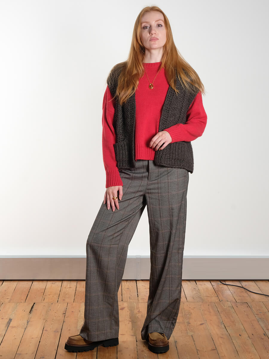SibinLinnebjerg-LillieJumper-Red.- Project AJ117  Susie Knit