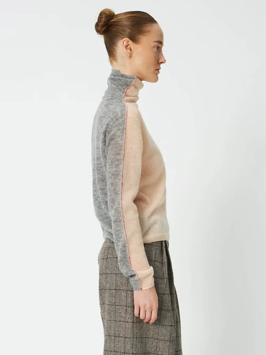 Stella Nova Alpaca Turtleneck - Pale Pink