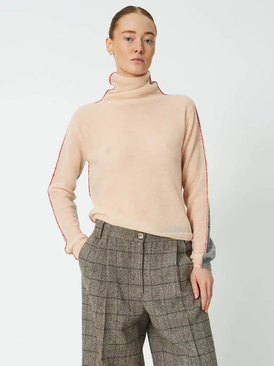 Stella Nova Alpaca Turtleneck - Pale Pink