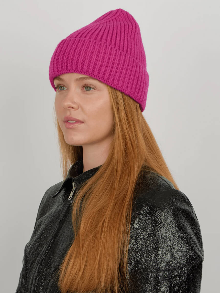 Sui-Ava-Nico-Beanie-Hot-Pink