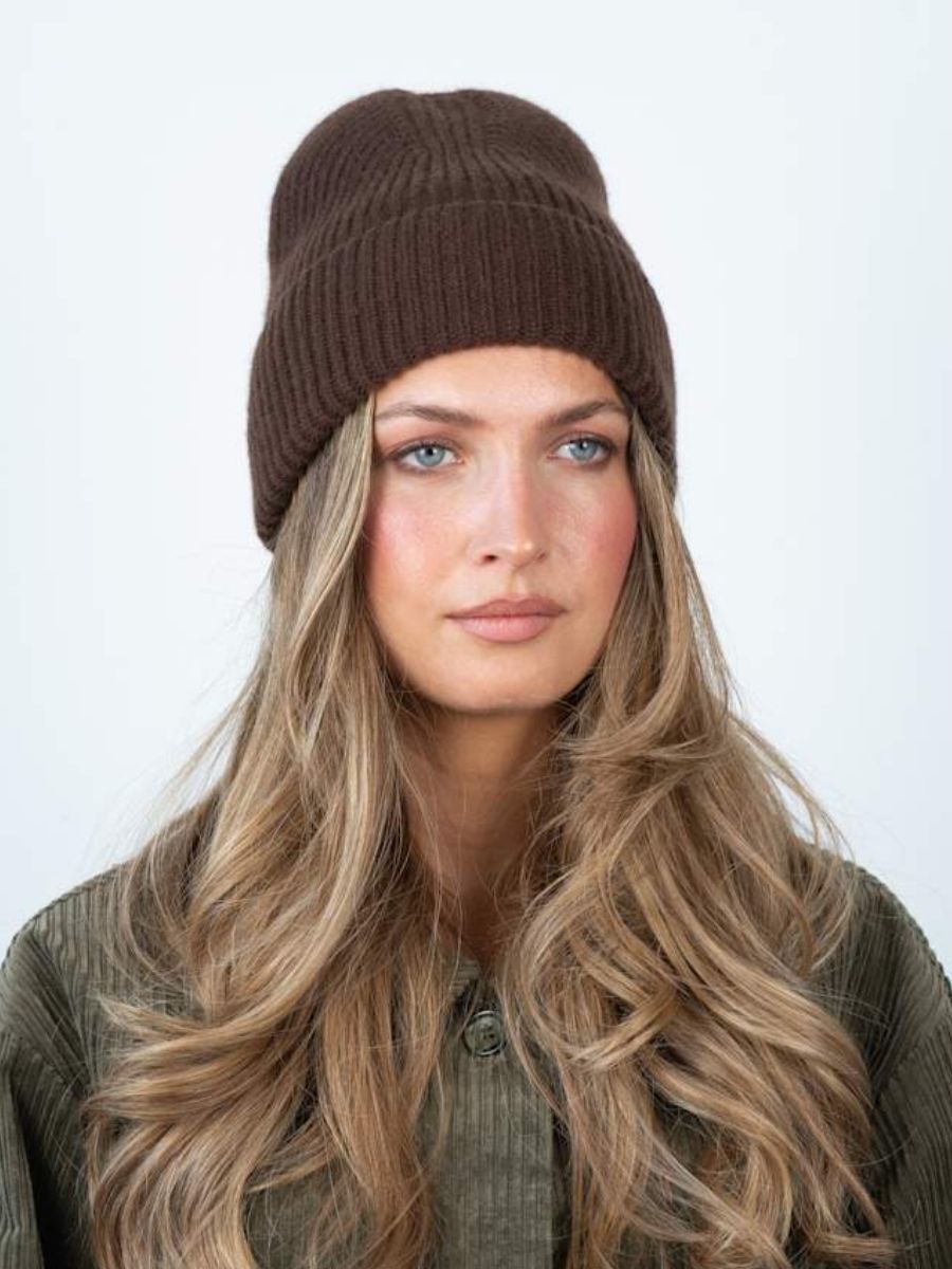 Sui Ava - Cashmere Beanie - Brown