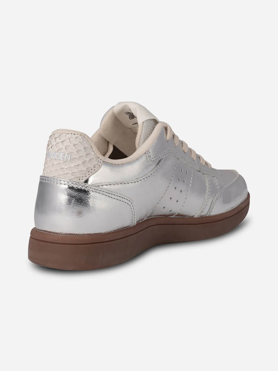 Woden-Bjork-Leather-Sneakers - Silver