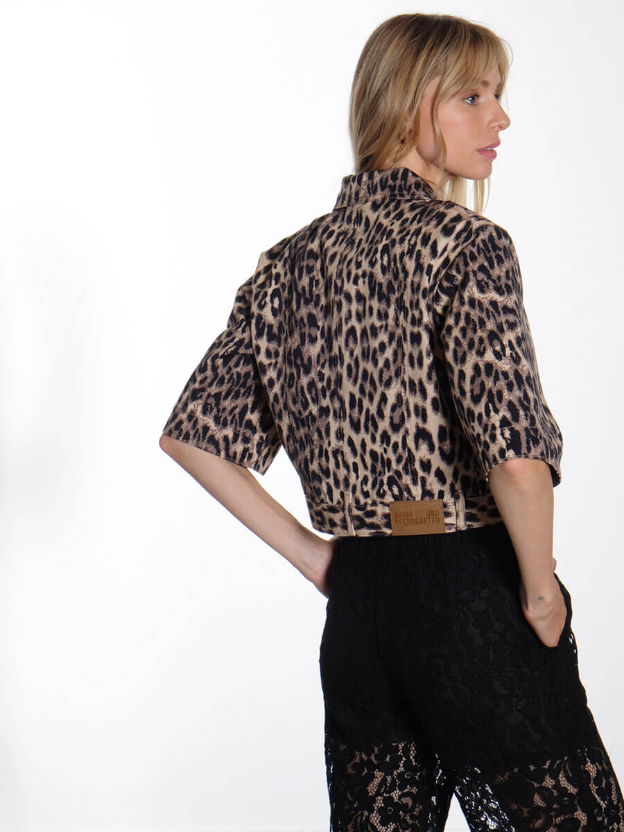 baum-und-pferdgarten-majsa-shirt-brown-baum-leopard object-ritta-lace-trousers-black
