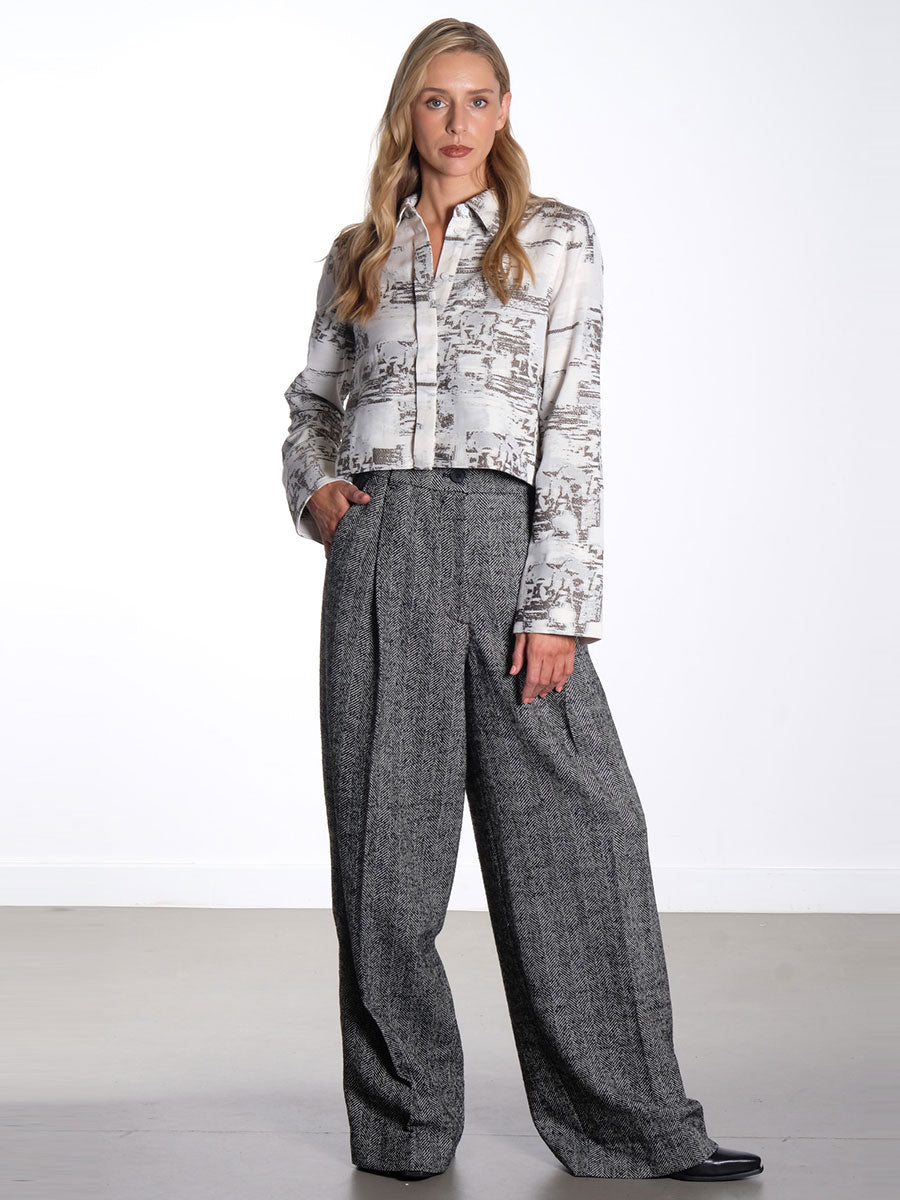 essentiel-antwerp-Godly-Cropped-Blazer-Grant-Wide-Leg-Pants