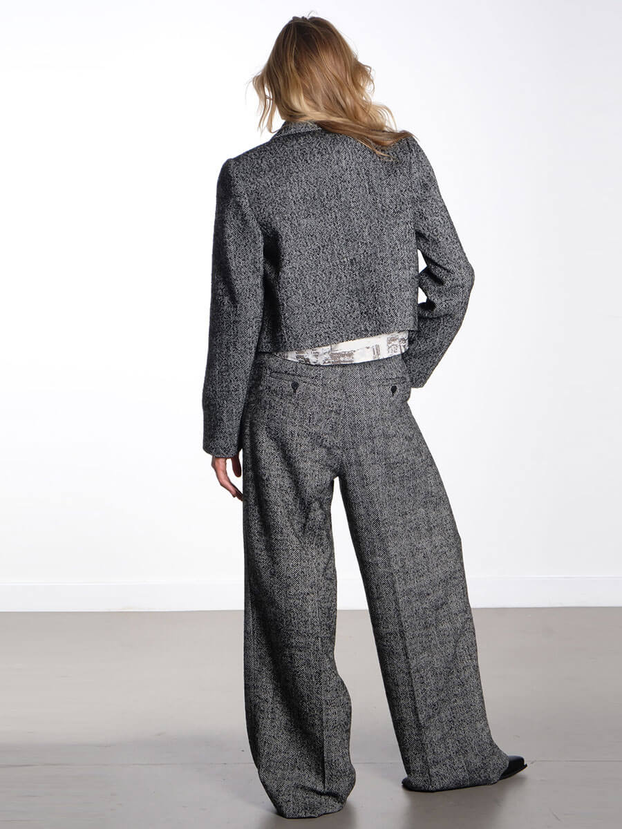 essentiel-antwerp-Godly-Cropped-Blazer-Grant-Wide-Leg-Pants