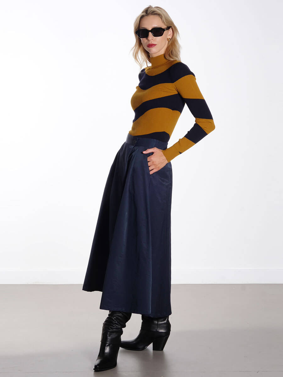 essentiel antwerp Goose Knit Sweater Brown & Black Object Dina Skirt