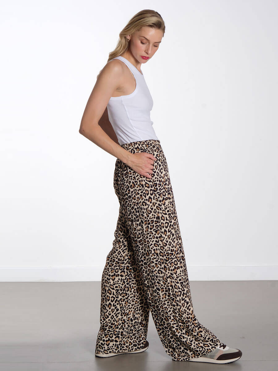 marta-leopard-pants-beige