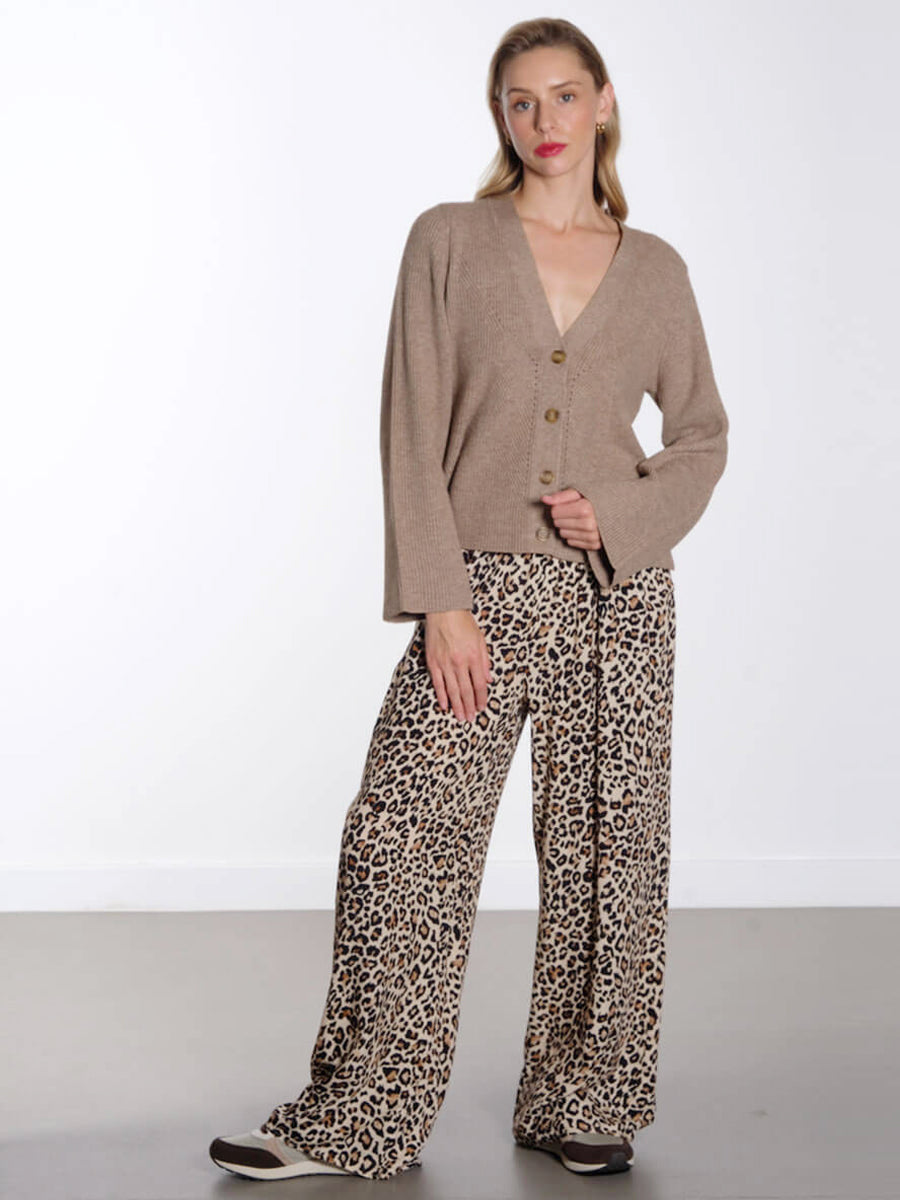 marta-leopard-pants-beige