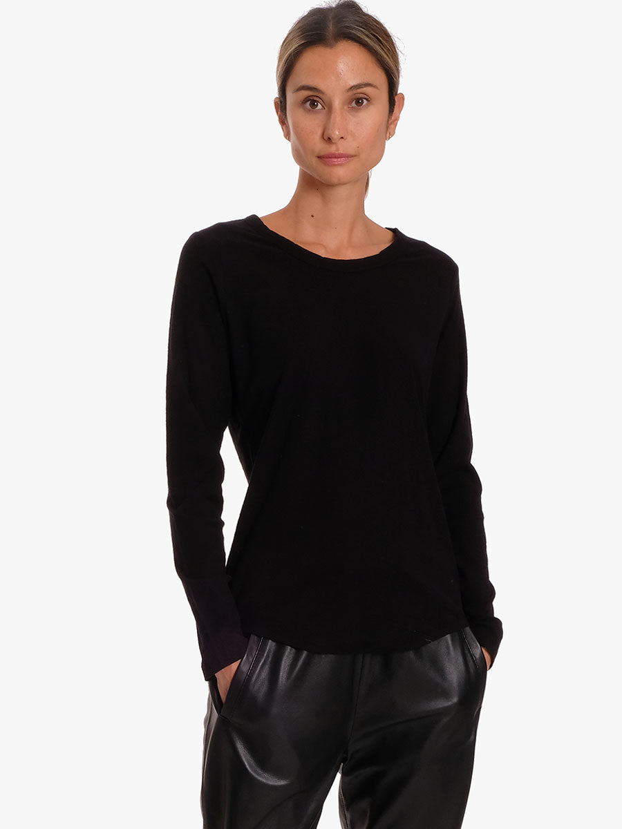 Levete Room Any3 Long Sleeve Crew Neck T - Black