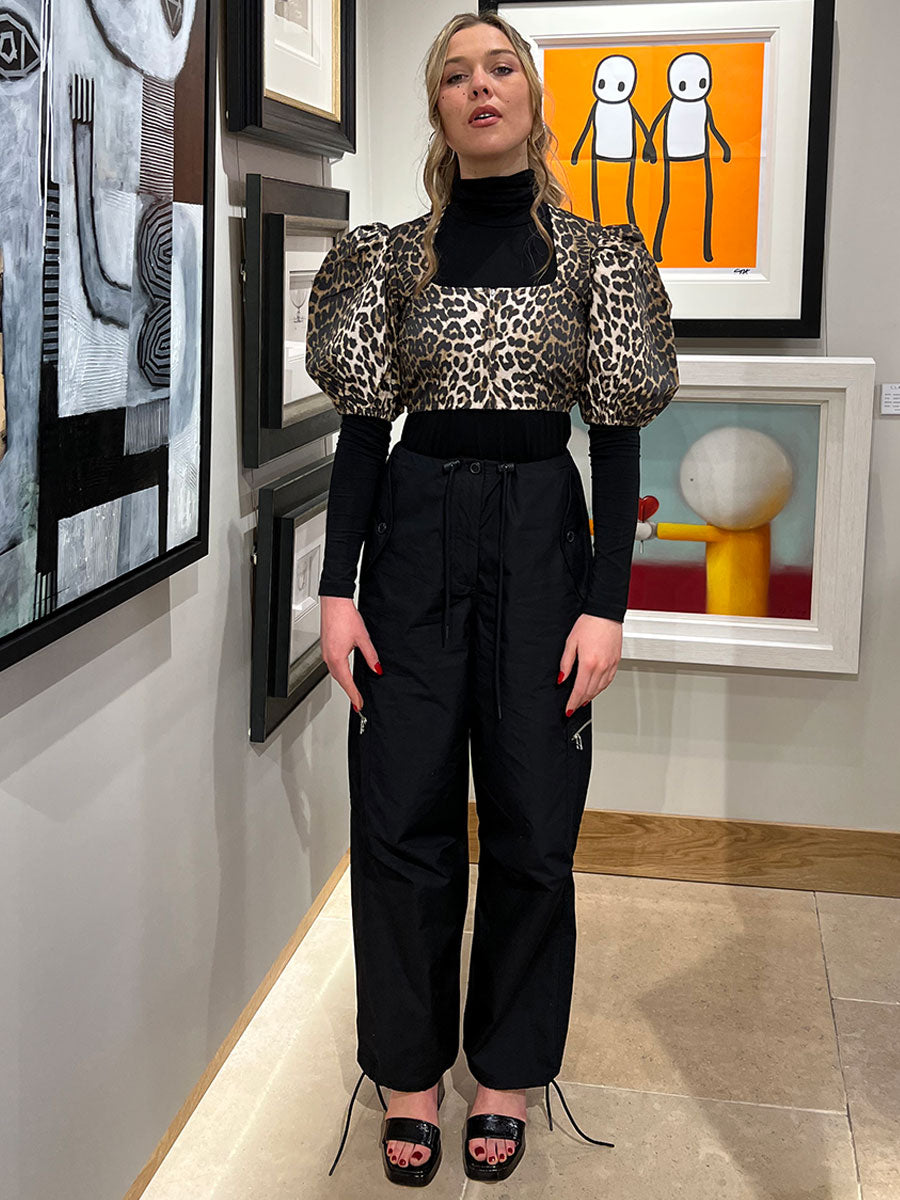  Ganni Printed Cropped Zipper Blouse