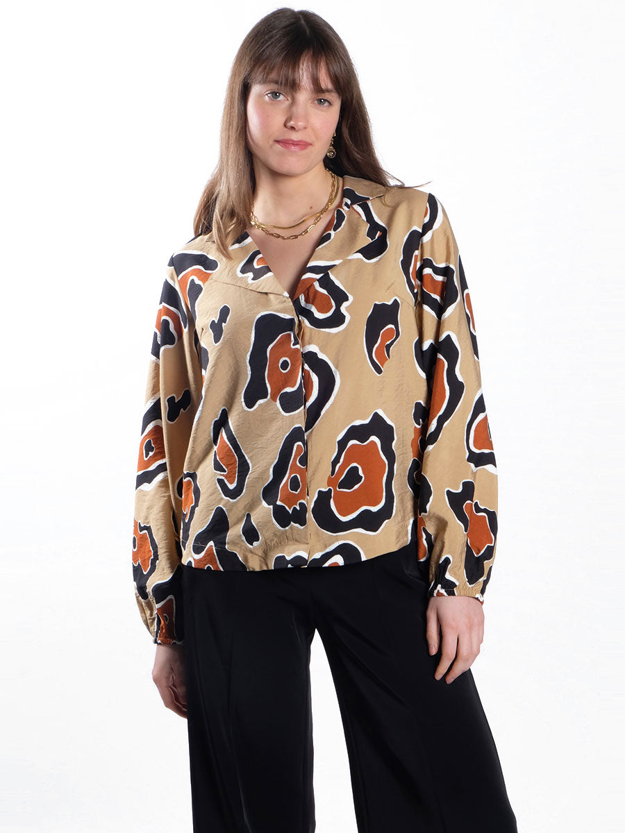 Object-Jacira-Blouse-Hummus